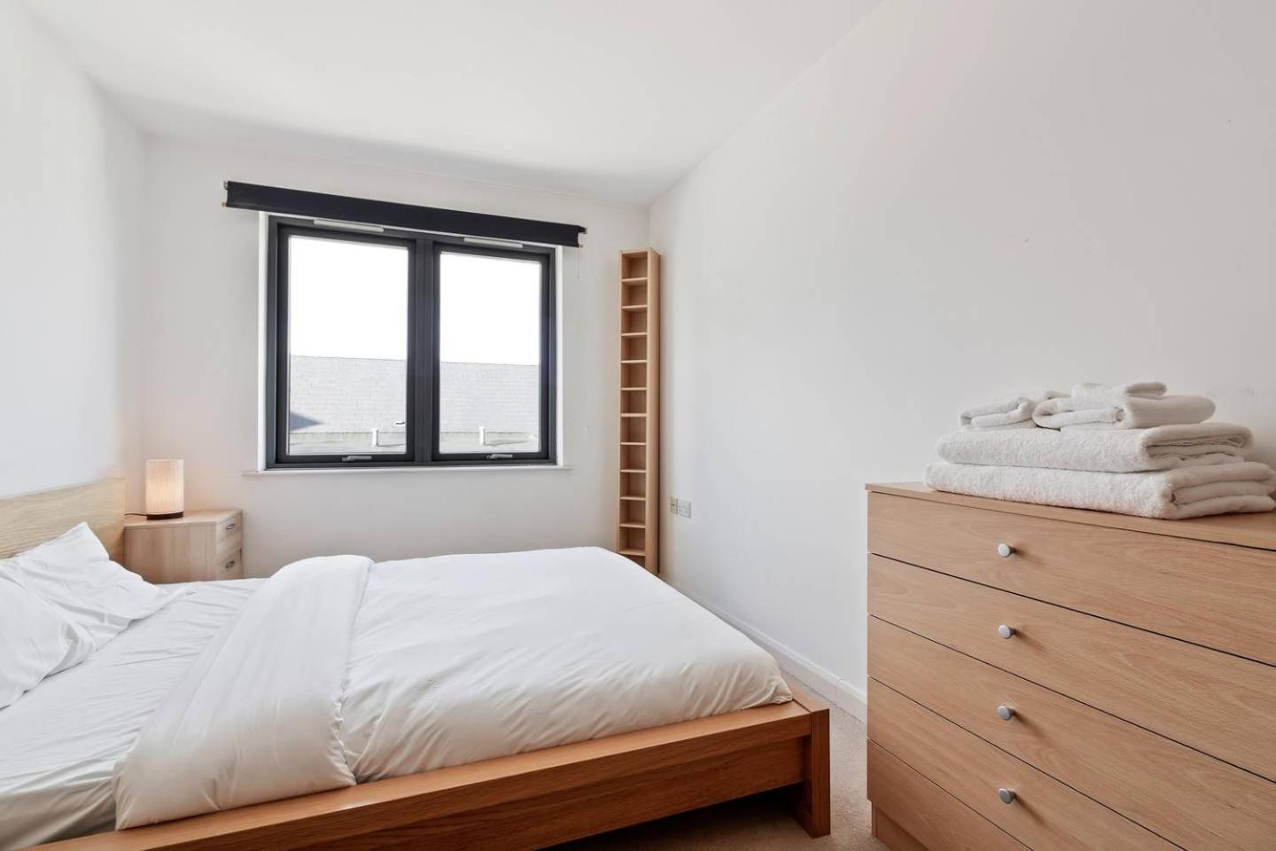 Modern 2 Bedroom Apartment in Homerton Londen Buitenkant foto